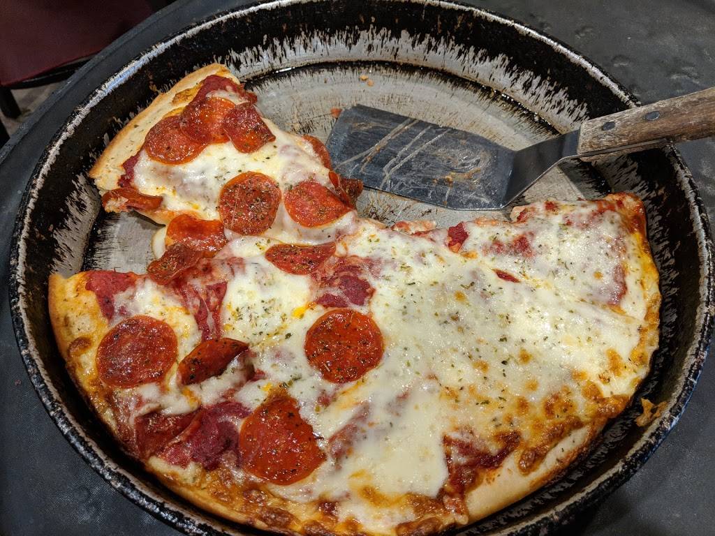 Pal Joeys Restaurant | restaurant | 2030 Main St, Batavia, IL 60510, USA | 6305936600 OR +1 630-593-6600