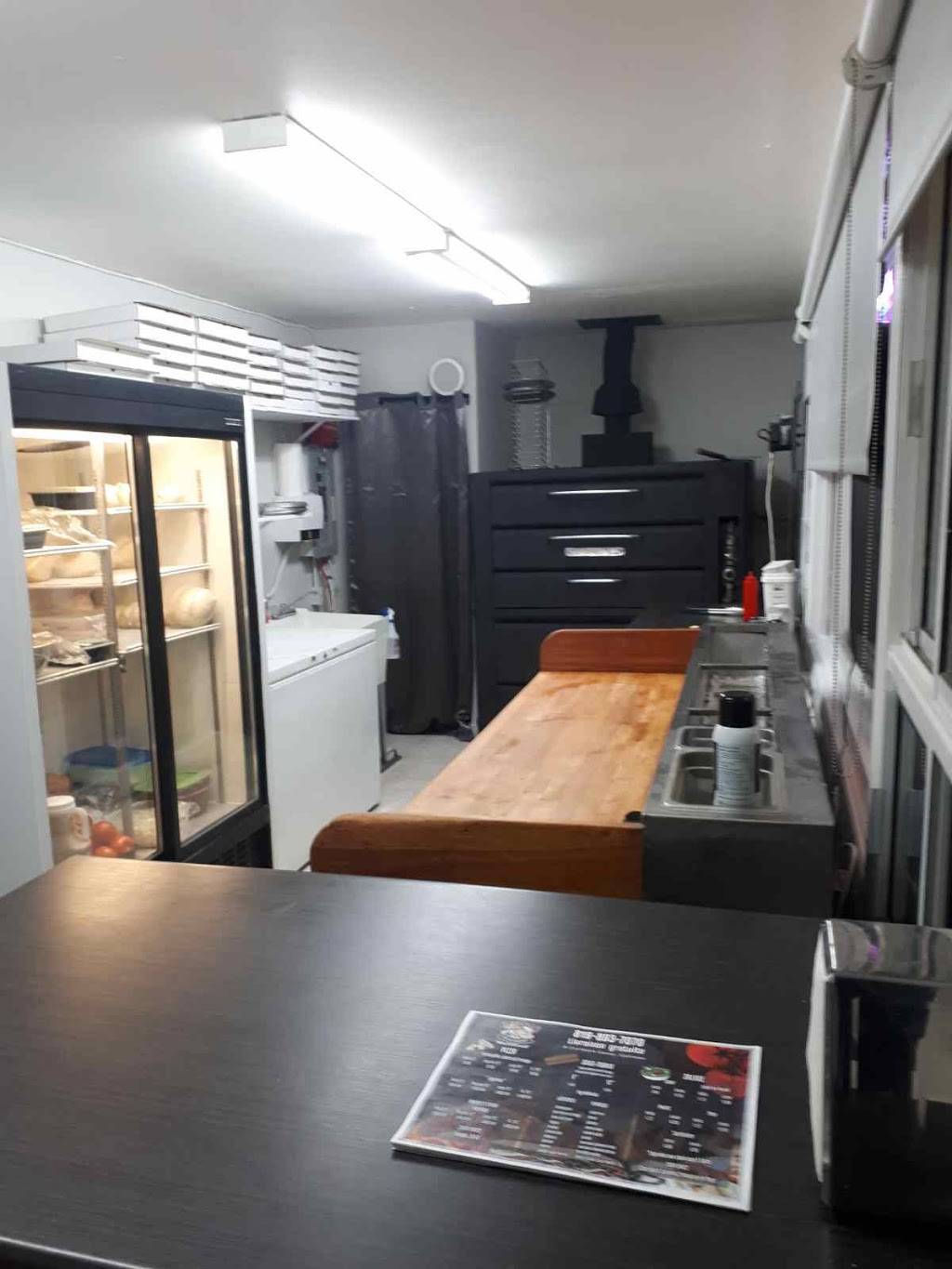 Pizza à la carte | restaurant | 314 Rue Notre Dame, Gatineau, QC J8P 1L1, Canada | 8198937070 OR +1 819-893-7070