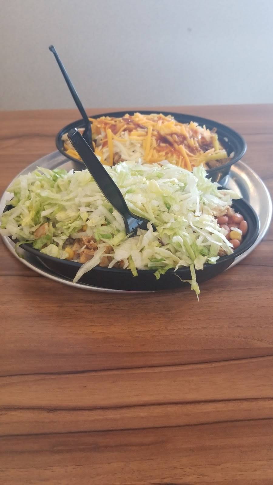 Hot Head Burritos | restaurant | 2254 Smithville Rd, Kettering, OH 45420, USA | 9372567717 OR +1 937-256-7717