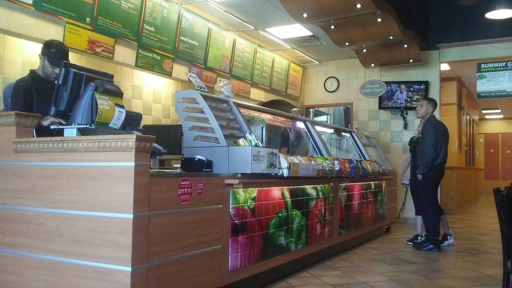 Subway | restaurant | 2020 N Flamingo Rd, Pembroke Pines, FL 33028, USA | 9543676941 OR +1 954-367-6941