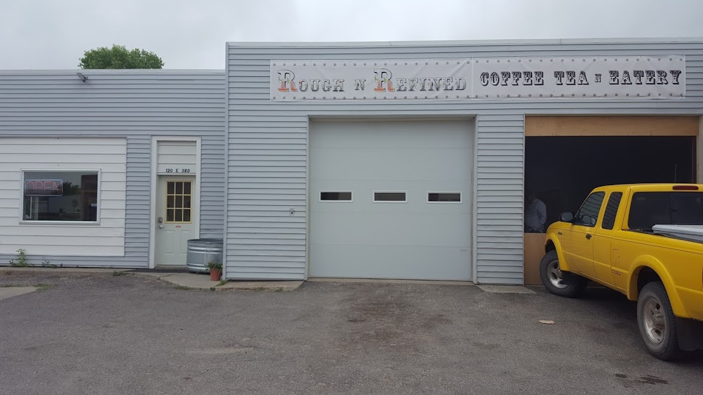 Rough n Refined | restaurant | 120 E 3rd St, Lusk, WY 82225, USA | 3073340145 OR +1 307-334-0145