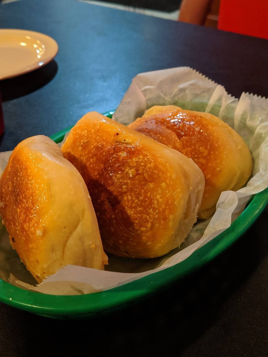 Napolis Italian Grill | restaurant | 300 S Main St, Highlands, TX 77562, USA | 8328388524 OR +1 832-838-8524