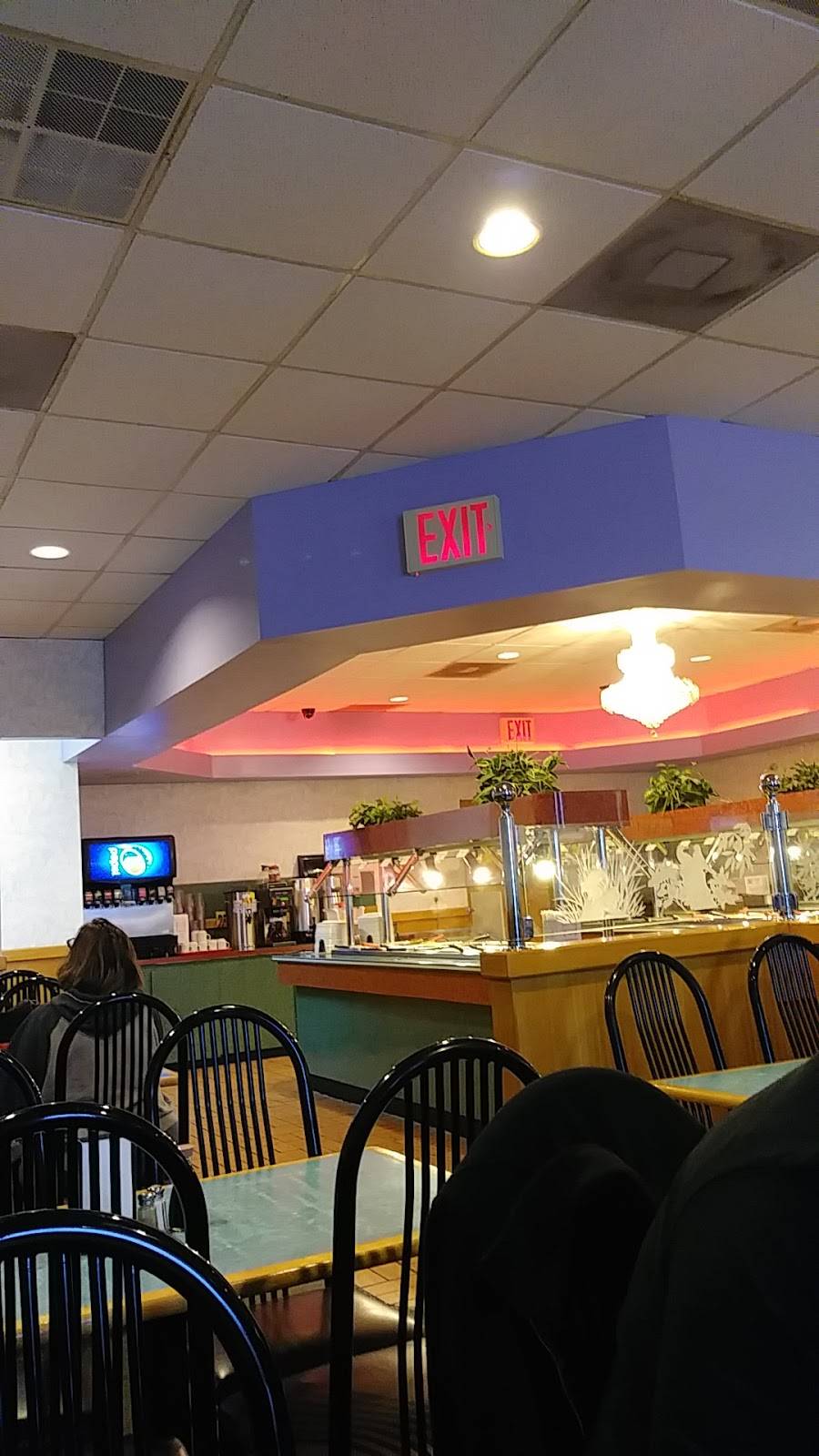 Q Q Buffet | restaurant | Woodfall Dr, Charleston, IL 61920, USA | 2173458838 OR +1 217-345-8838