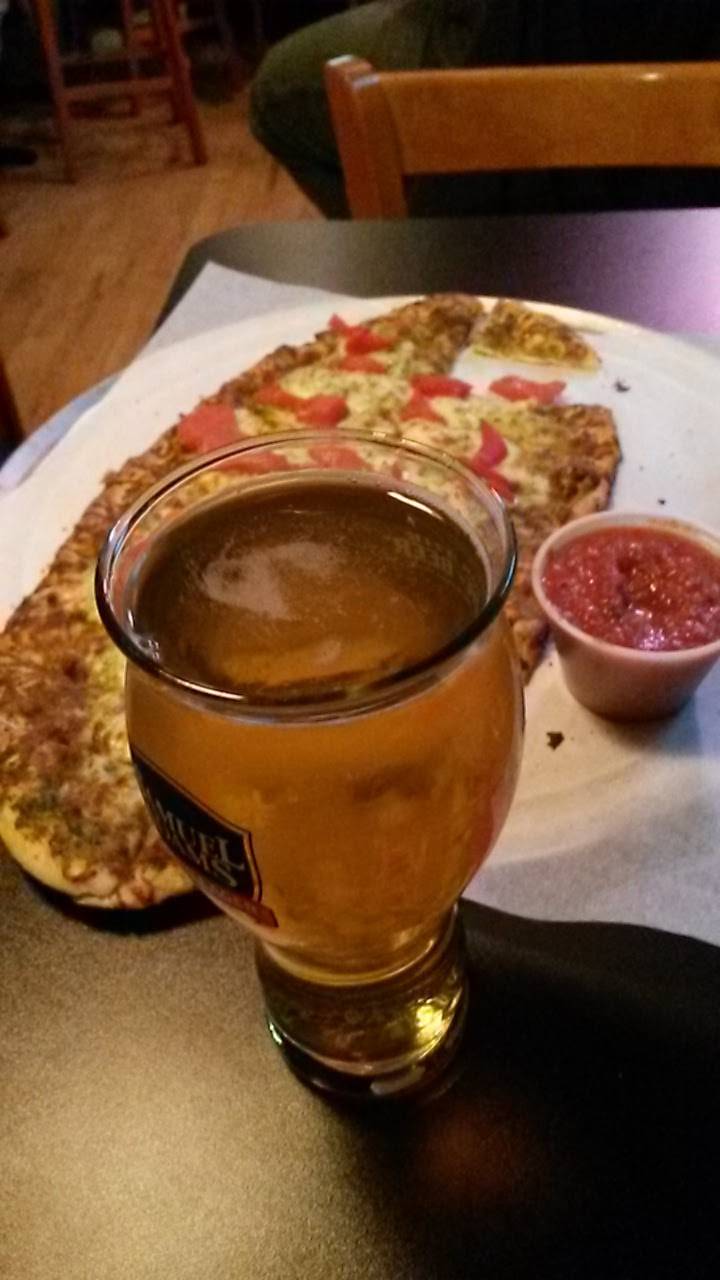 Pats Pizza Dover-Foxcroft | restaurant | 100 E Main St, Dover-Foxcroft, ME 04426, USA | 2075642500 OR +1 207-564-2500