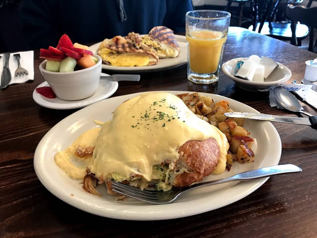 Homeport Restaurant | restaurant | 55 Main St, Orleans, MA 02653, USA | 5082554069 OR +1 508-255-4069