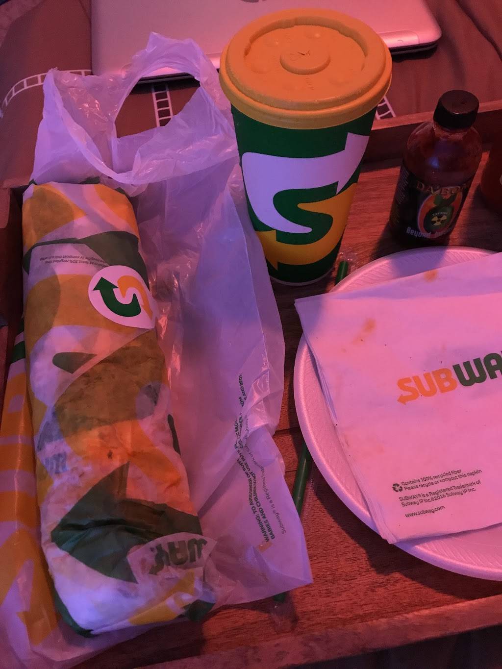 Subway Restaurants | restaurant | 5156 Richmond Ave, Houston, TX 77056, USA | 7139619276 OR +1 713-961-9276