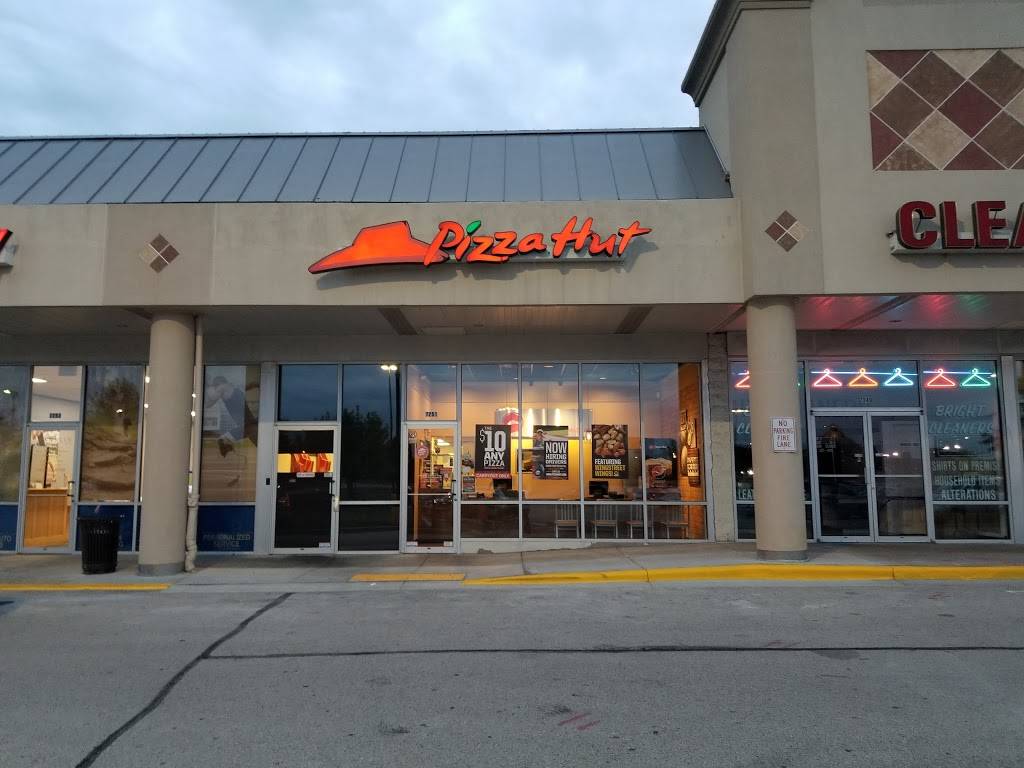 Pizza Hut | restaurant | 7251 S 76th St, Franklin, WI 53132, USA | 4144480700 OR +1 414-448-0700