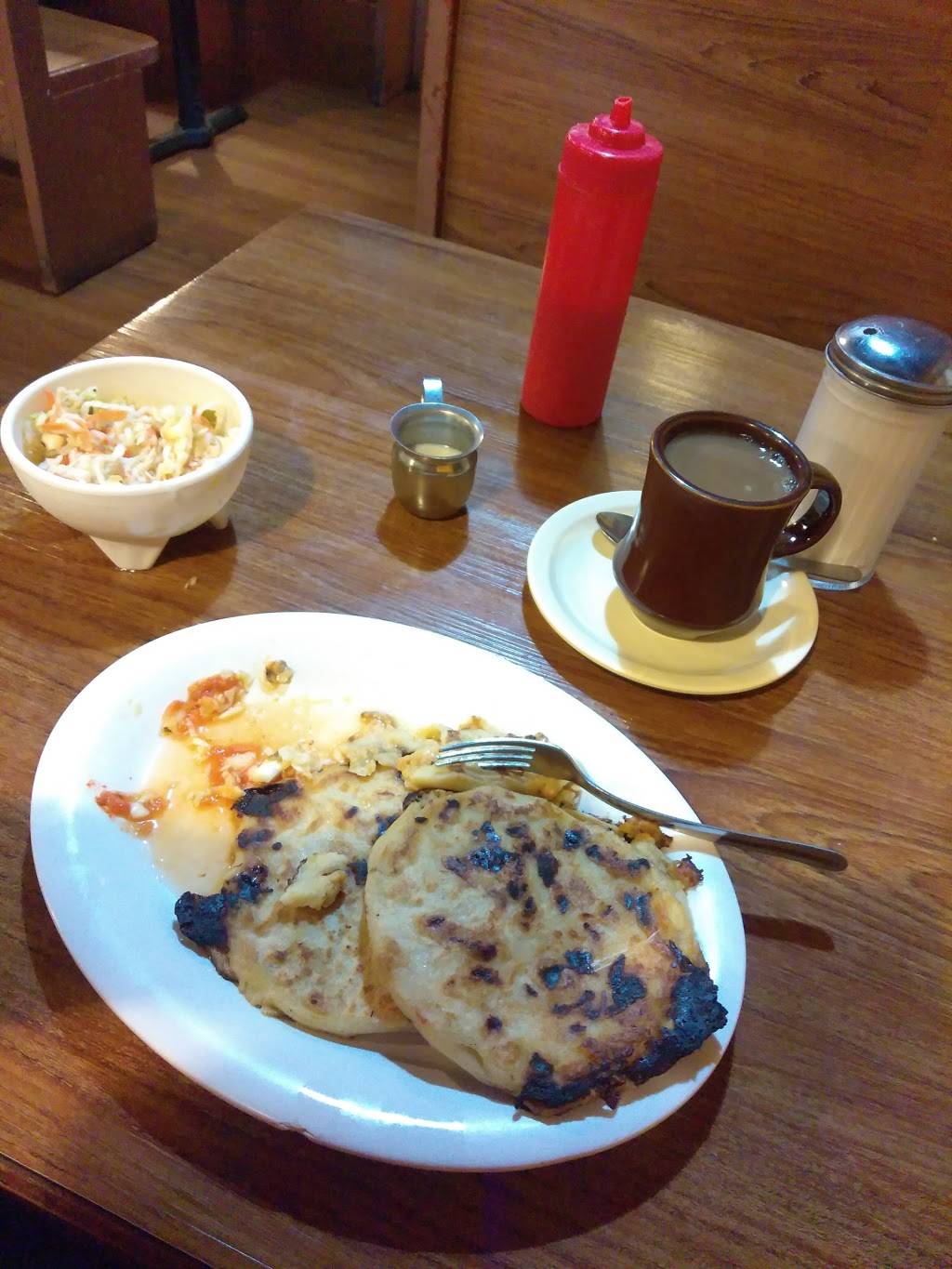 Market Latina Restaurant | restaurant | 204 S Nursery Rd # 100A, Irving, TX 75060, USA | 9724451616 OR +1 972-445-1616