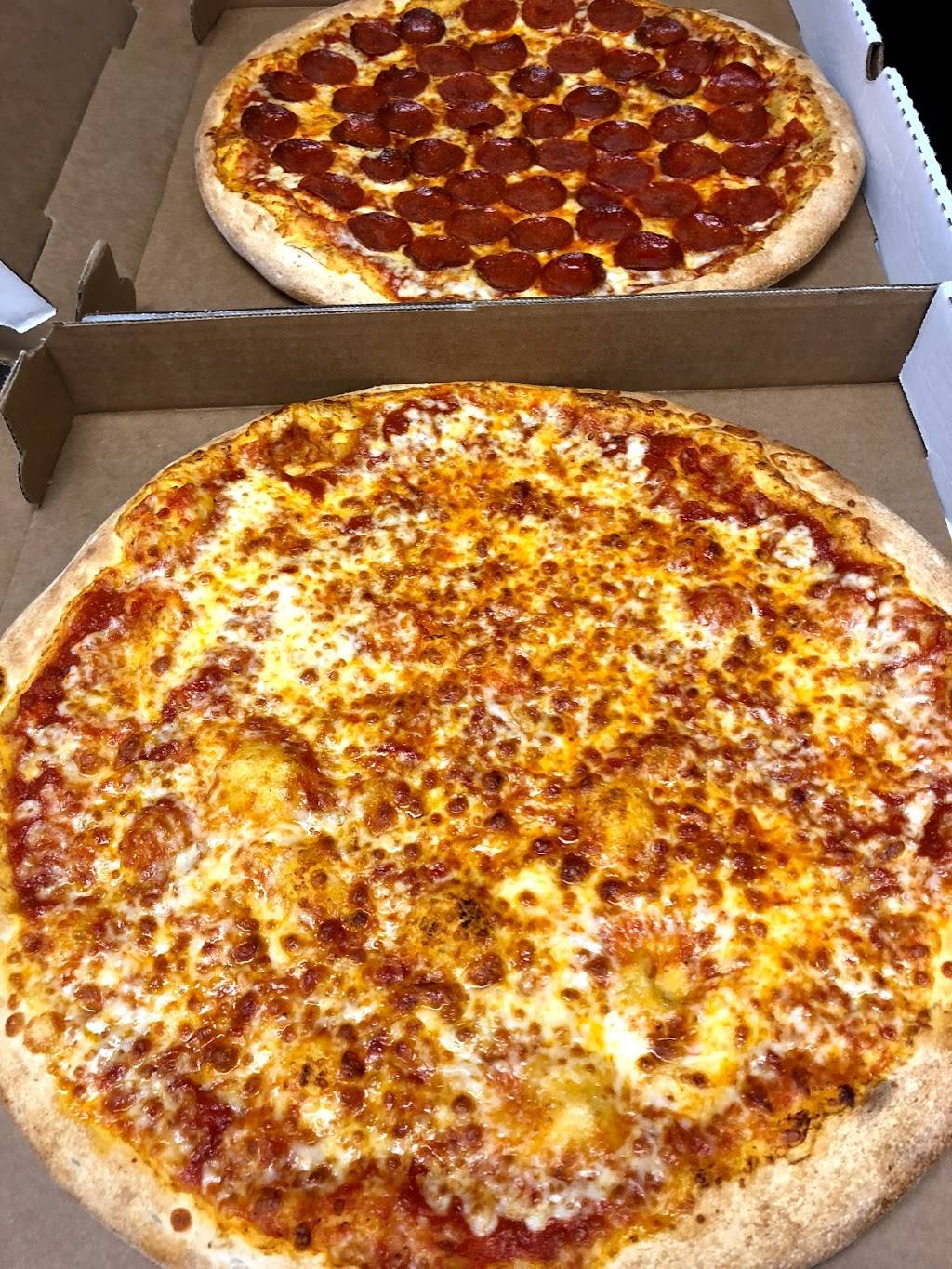 Dominicks Pizza | restaurant | 1815 York Rd, Lutherville, MD 21093, USA | 4102526888 OR +1 410-252-6888