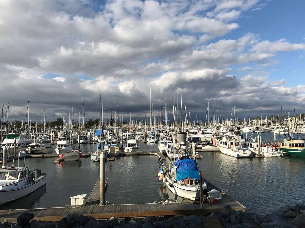 The Waterside Restaurant & Wine Bar | restaurant | 3500 Harbor Blvd Ste. 1-100, Oxnard, CA 93035, USA | 8059854677 OR +1 805-985-4677