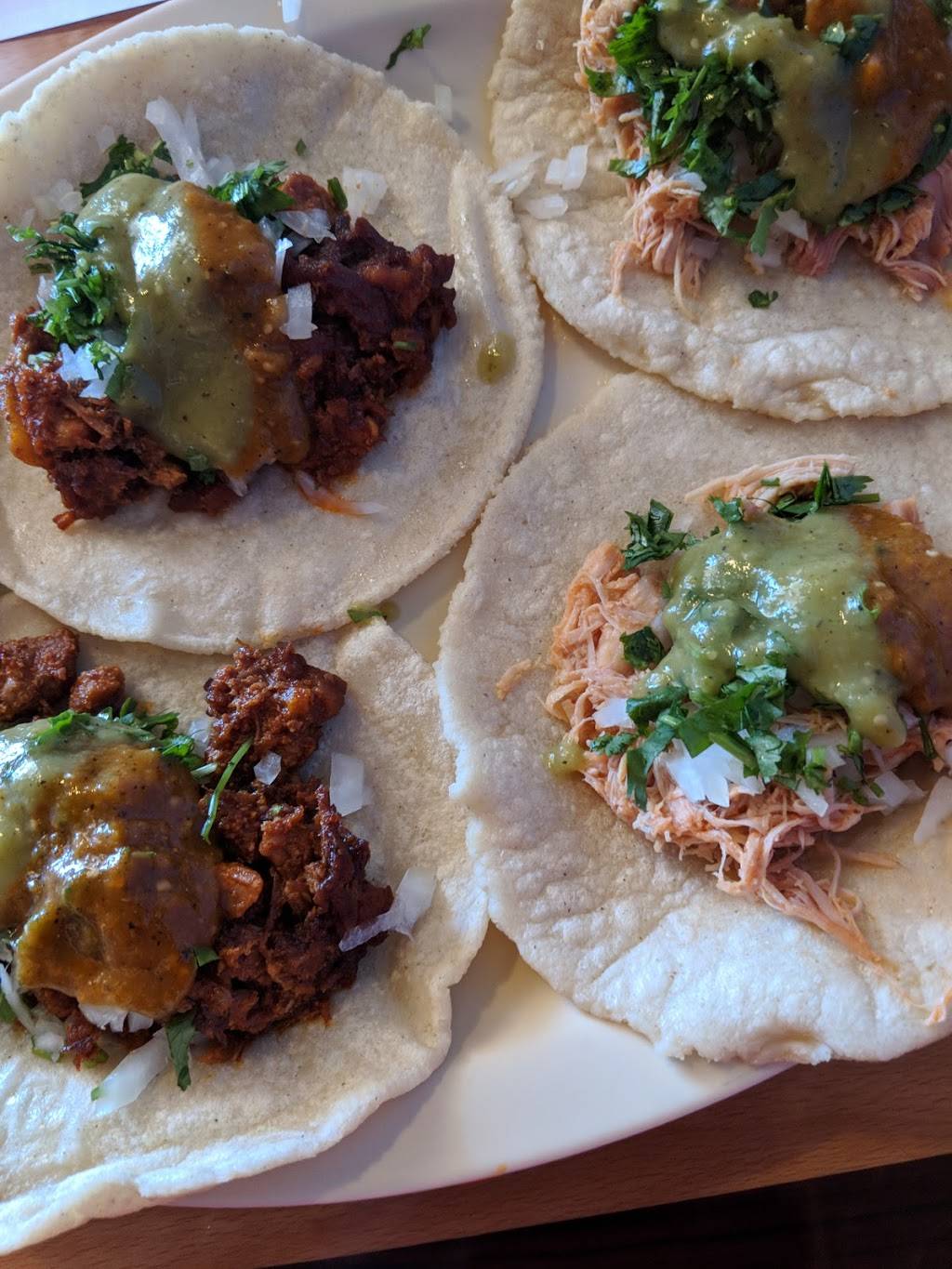 Lupitas Taqueria | restaurant | 2341 El Camino Real, Santa Clara, CA 95050, USA | 4082160954 OR +1 408-216-0954