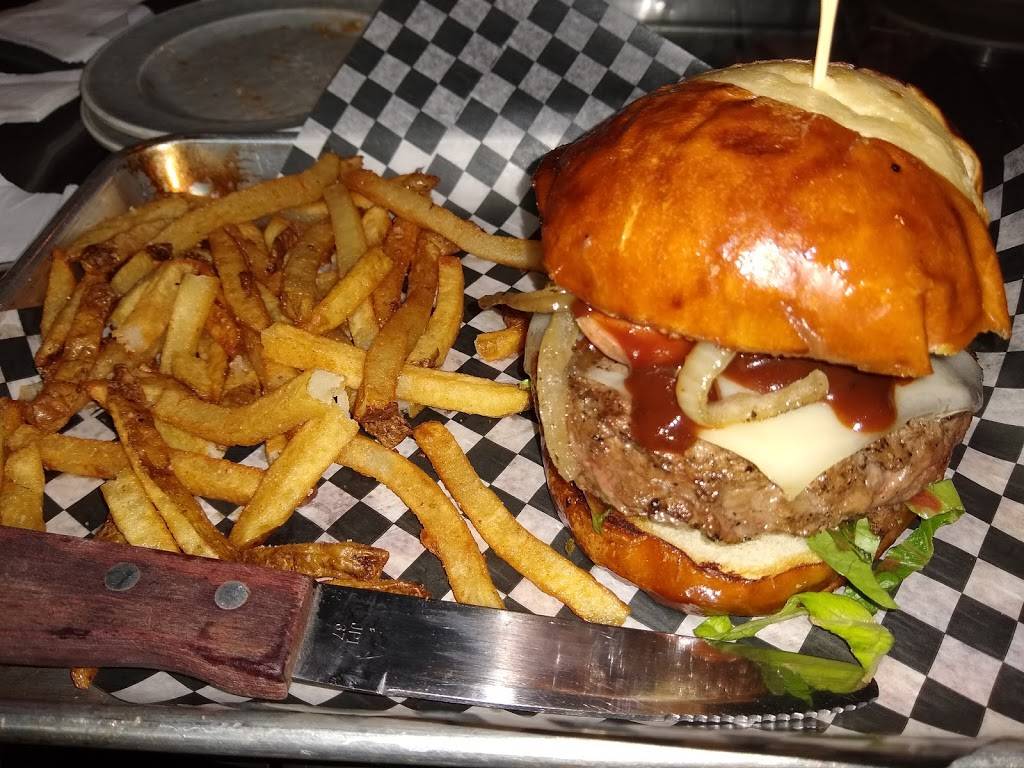 Jailhouse Taverne | restaurant | 15478 Avon Belden Rd, Grafton, OH 44044, USA | 4409260999 OR +1 440-926-0999