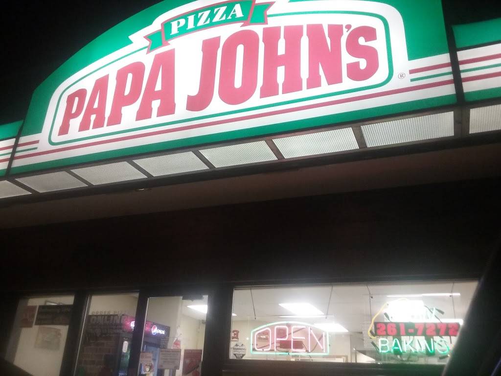 Papa Johns Pizza | restaurant | 2601 E Euclid Ave, Des Moines, IA 50317, USA | 5152617272 OR +1 515-261-7272