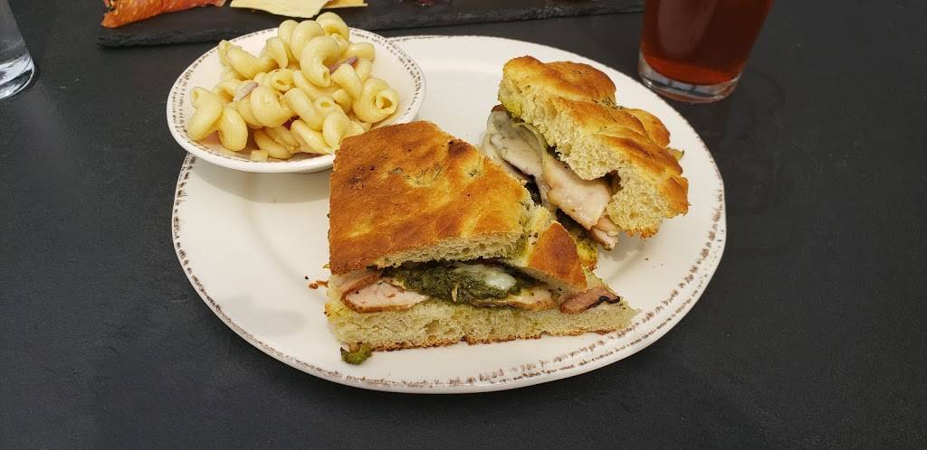 Colorado Cherry Company at RainDance | restaurant | 2191 Covered Bridge Pkwy, Windsor, CO 80550, USA | 9703153321 OR +1 970-315-3321