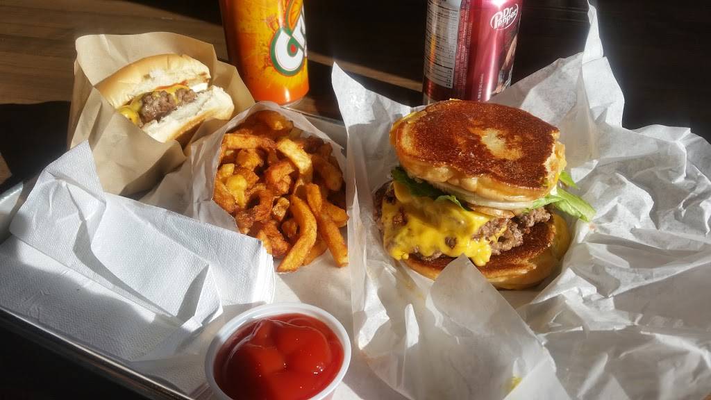 The Burgers Priest | restaurant | 120 Concert Way Unit 1, Barrie, ON L4N 0M7, Canada | 7057191584 OR +1 705-719-1584