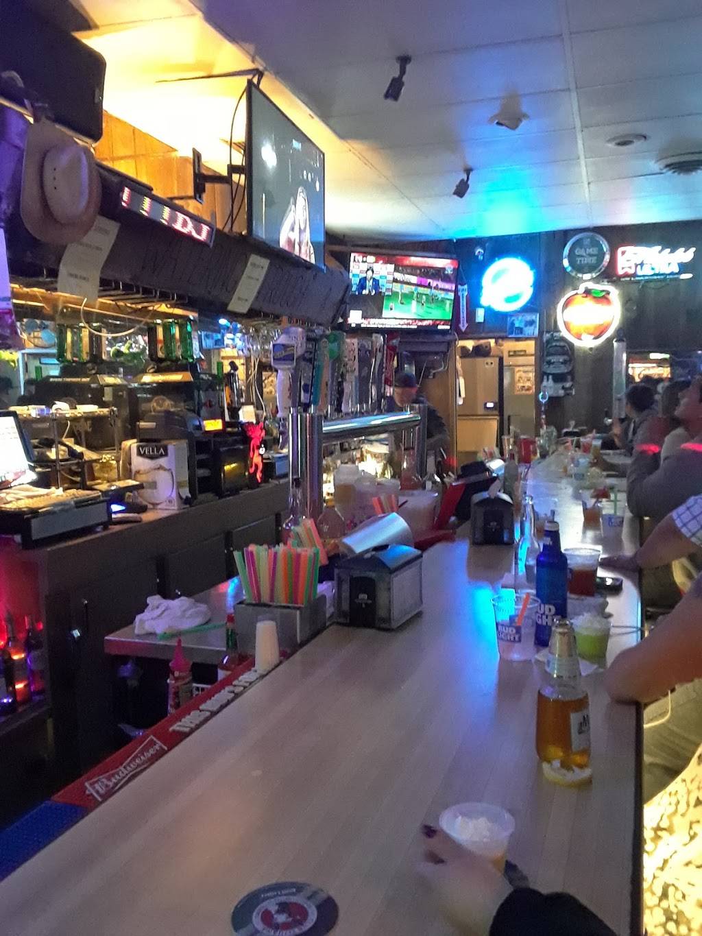 Watering Trough | restaurant | 235 West St, Soledad, CA 93960, USA | 8316781726 OR +1 831-678-1726