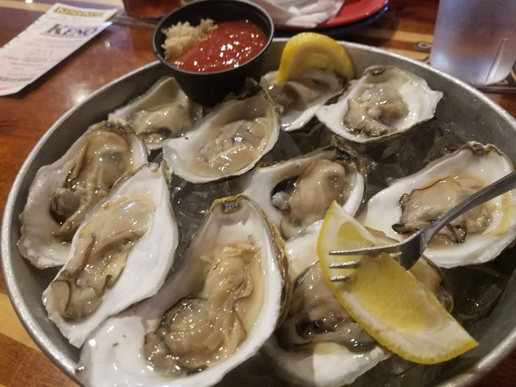 Novatos Bar and Grill | restaurant | 218 Dedham St, Norfolk, MA 02056, USA | 5083845122 OR +1 508-384-5122