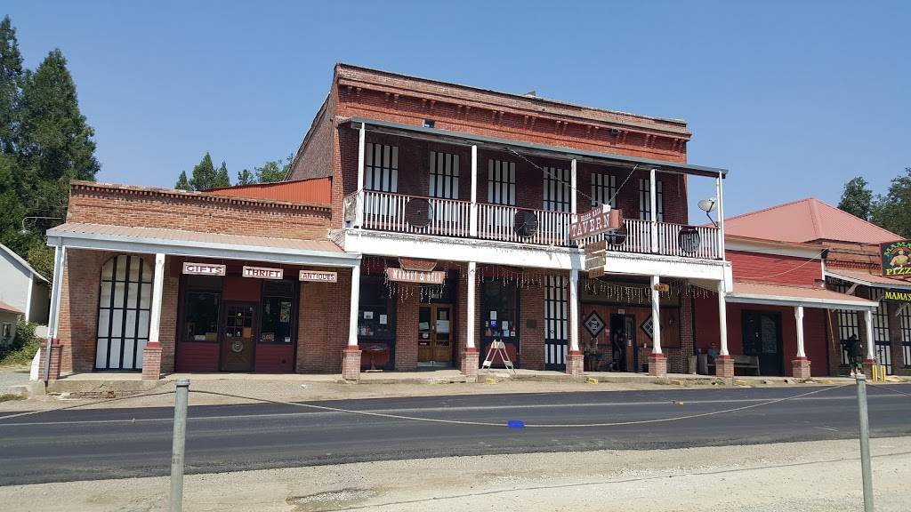 The Ridge Cafe | cafe | 29318 CA-49, North San Juan, CA 95960, USA | 5302923488 OR +1 530-292-3488