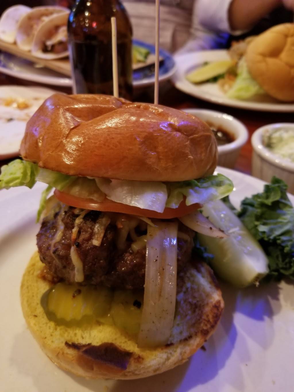 Papas Smokehouse Saloon | restaurant | 2715 North Point Rd, Dundalk, MD 21222, USA | 4437127272 OR +1 443-712-7272