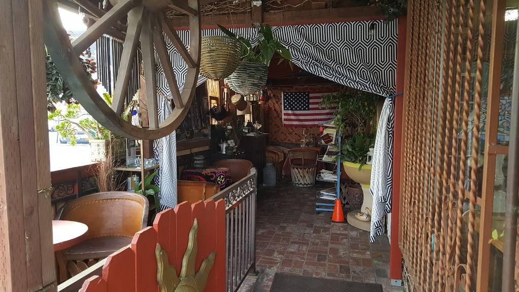 Birdcage Coffee House | cafe | 224 W 4th St, Long Beach, CA 90802, USA | 5626289835 OR +1 562-628-9835