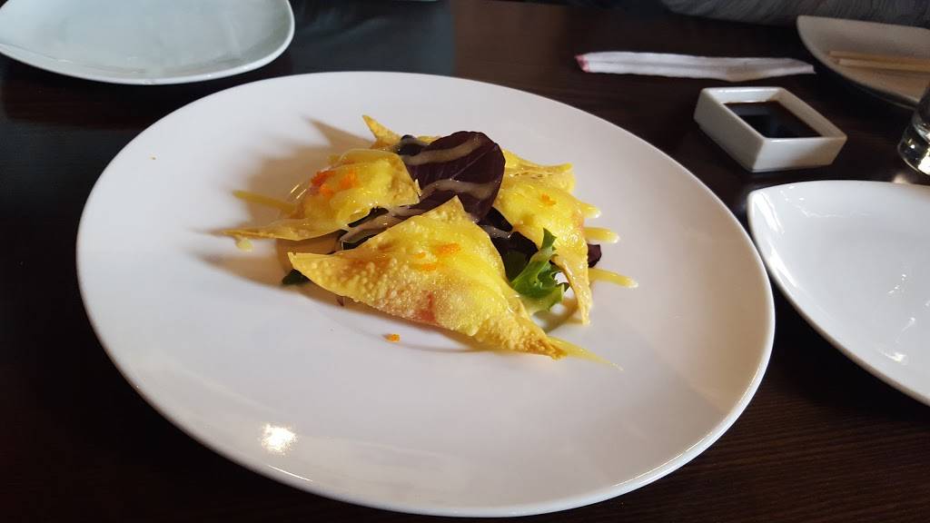 Runa Japanese | restaurant | 2257 W North Ave, Chicago, IL 60647, USA | 7732788887 OR +1 773-278-8887