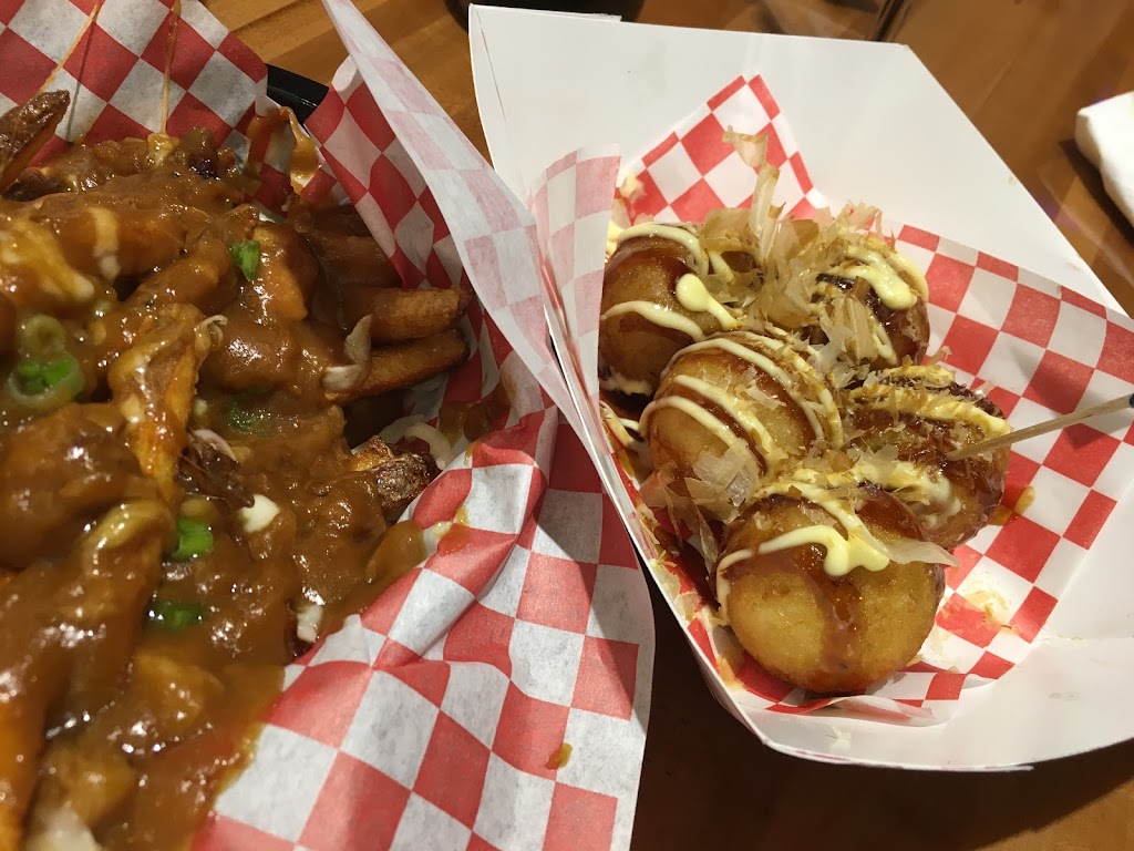 The Cove | restaurant | 1320 5th St SE, Minneapolis, MN 55414, USA | 6122364628 OR +1 612-236-4628