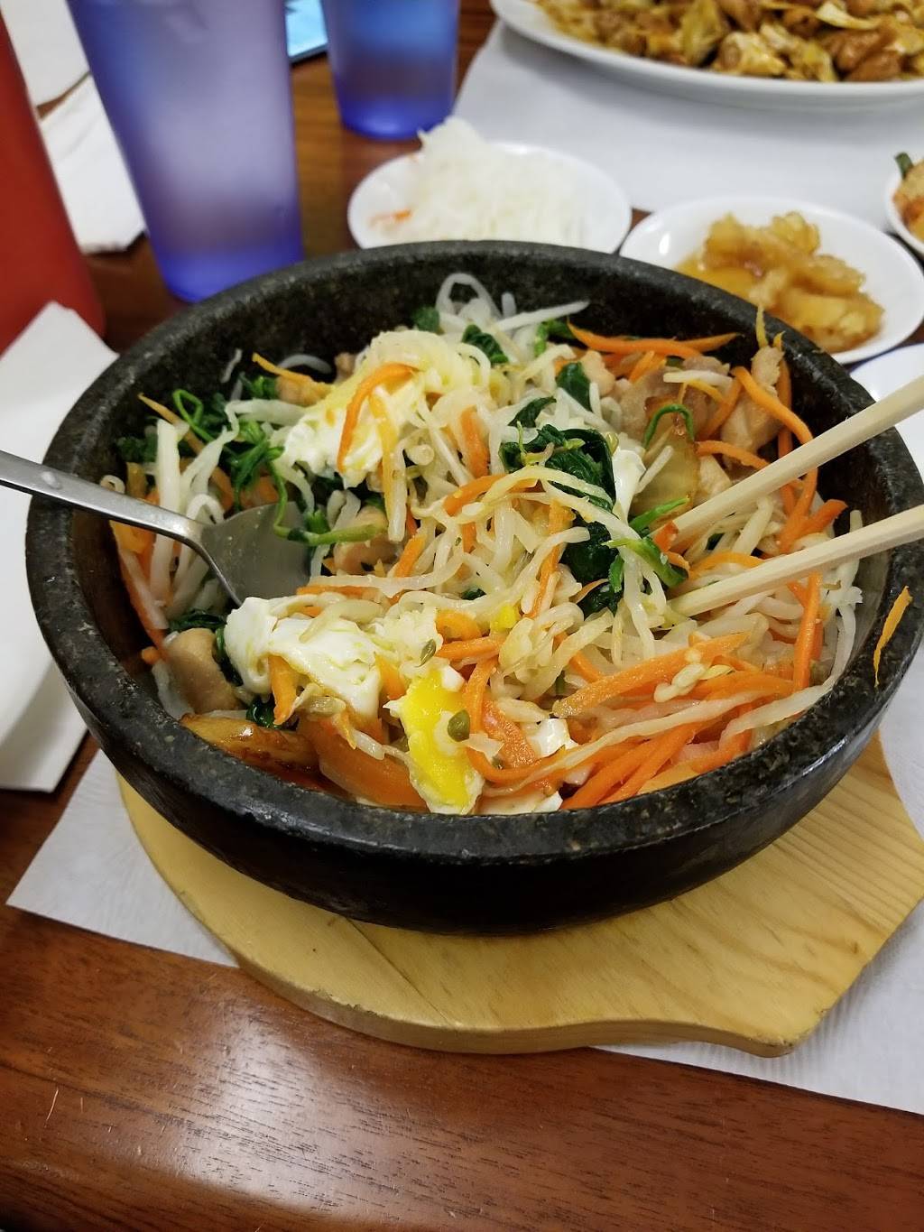 New Seoul Restaurant | restaurant | 721 N High Point Rd, Madison, WI 53717, USA | 6088293331 OR +1 608-829-3331