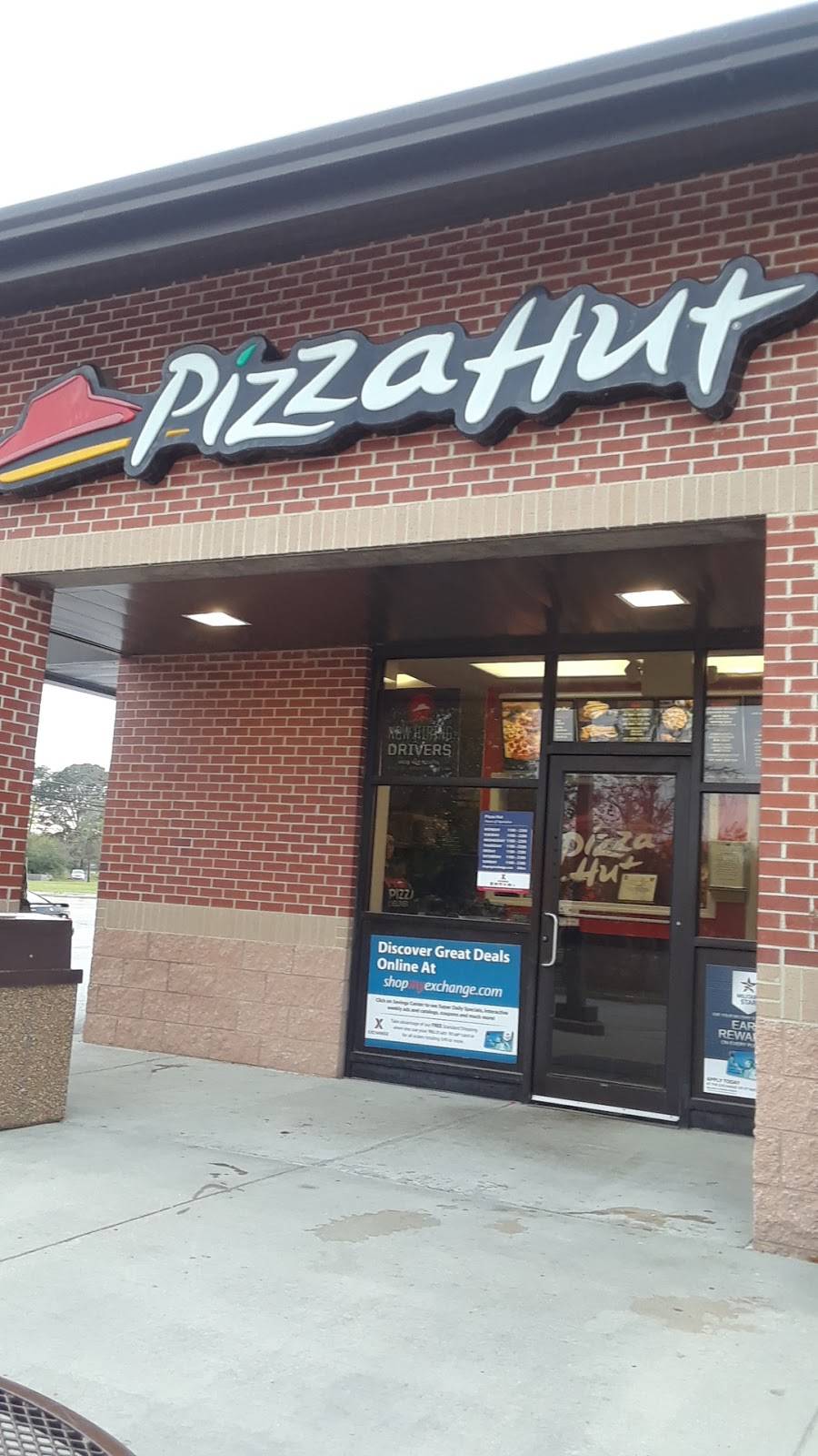 Pizza Hut | restaurant | 2420 Marion St, Columbia, SC 29207, USA | 8037434270 OR +1 803-743-4270