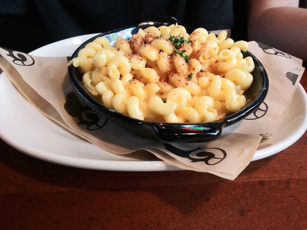 RAM Restaurant & Brewery | restaurant | 2650 NE University Village St, Seattle, WA 98105, USA | 2065253565 OR +1 206-525-3565