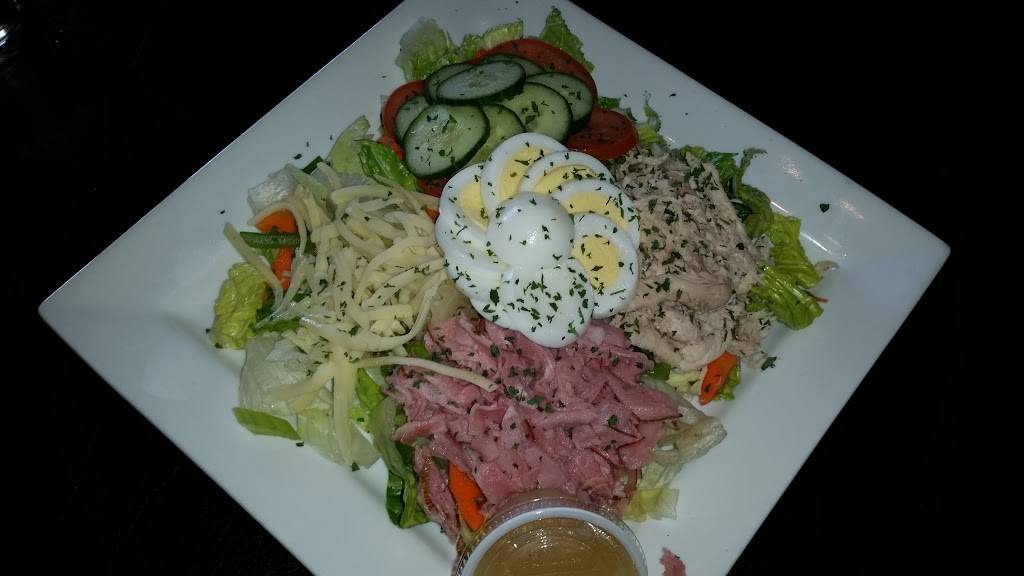 Swazzees | restaurant | 792 Old Hwy 24, Waterford, ON N0E 1Y0, Canada | 5194434004 OR +1 519-443-4004