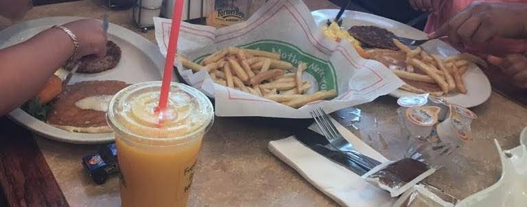 Tams Burgers | restaurant | 14939 Leffingwell Rd, Whittier, CA 90604, USA | 5629466834 OR +1 562-946-6834