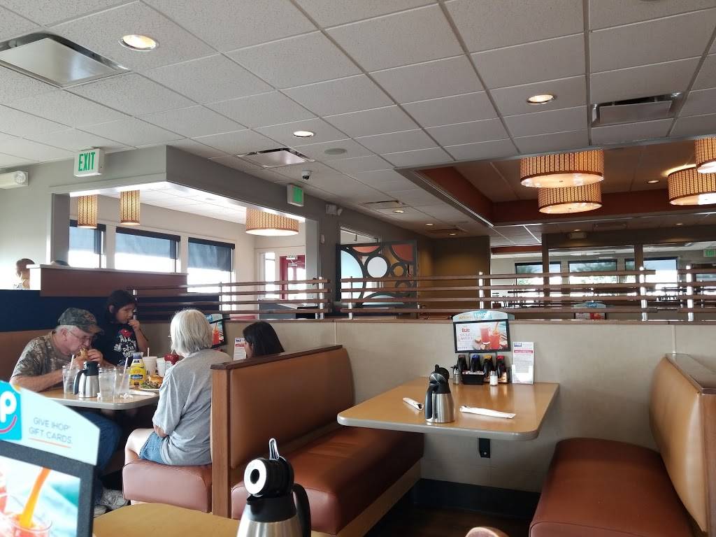 IHOP | restaurant | 472 Crockett Trace Dr, Morristown, TN 37813, USA | 4235874433 OR +1 423-587-4433
