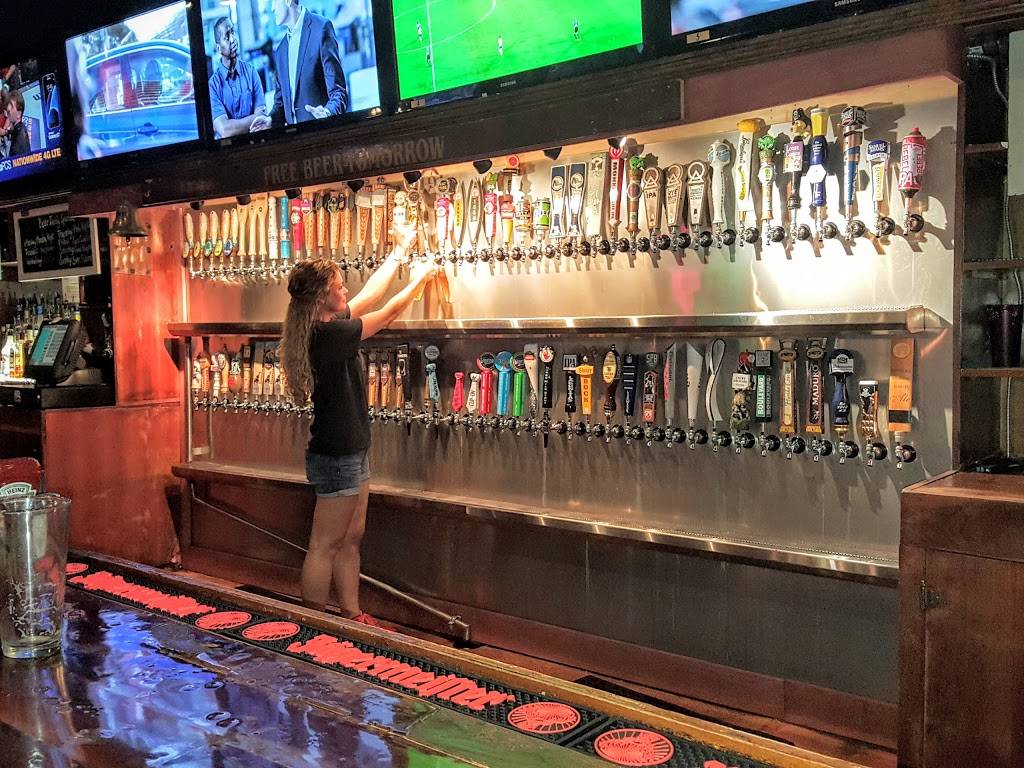 On Tap Sports Cafe | Inverness/280 | restaurant | 810 Inverness Cors, Birmingham, AL 35242, USA | 2054371999 OR +1 205-437-1999