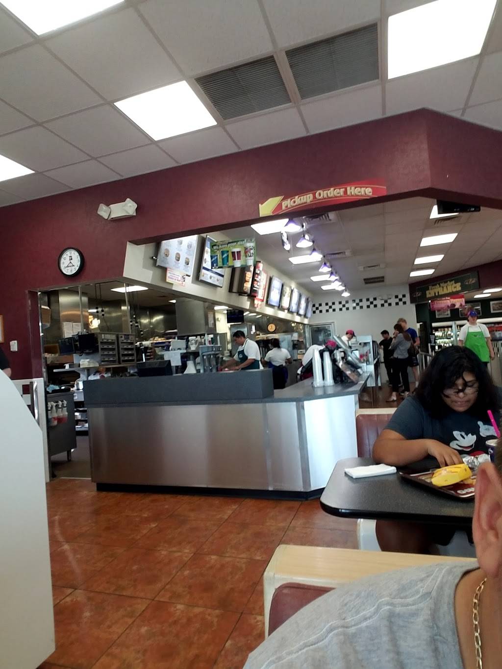 Braums Ice Cream & Burger Restaurant | restaurant | 1260 W Campbell Rd, Richardson, TX 75080, USA | 9722314791 OR +1 972-231-4791