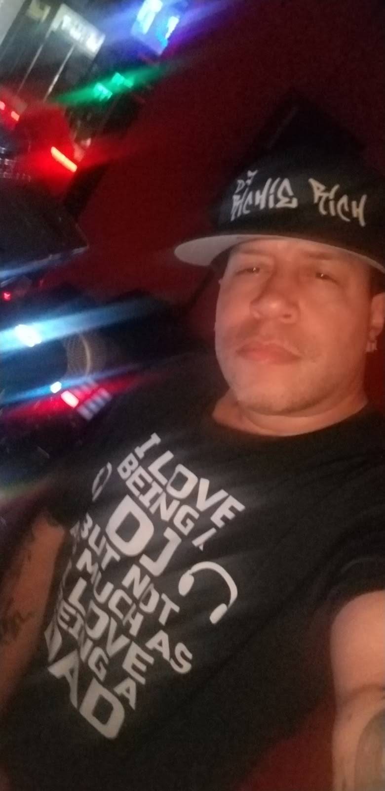 La Moneda | restaurant | 1690 Jerome Ave, Bronx, NY 10453, USA | 7189012787 OR +1 718-901-2787