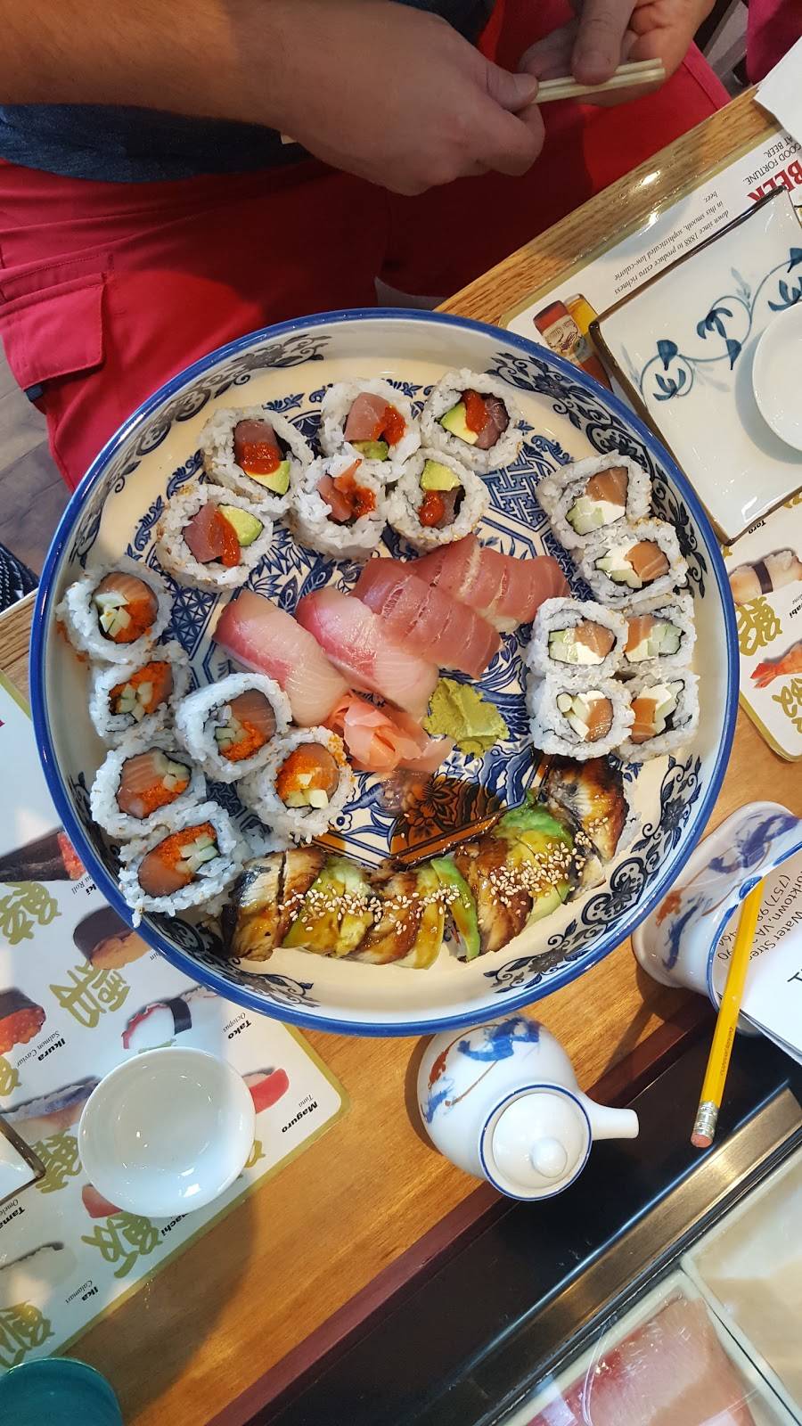 Umi Sushi | restaurant | 327 Water St, Yorktown, VA 23690, USA | 7579896464 OR +1 757-989-6464