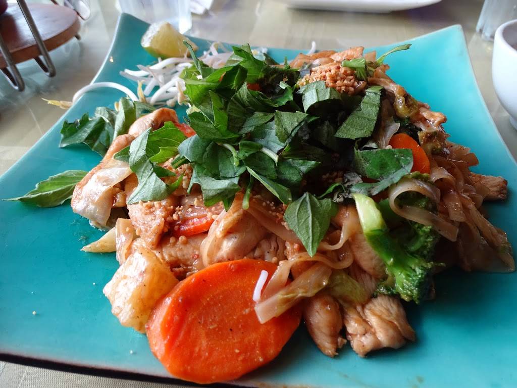 Hoang Kim Restaurant | restaurant | 2733, 9418 Delridge Way SW, Seattle, WA 98106, USA | 2068227907 OR +1 206-822-7907