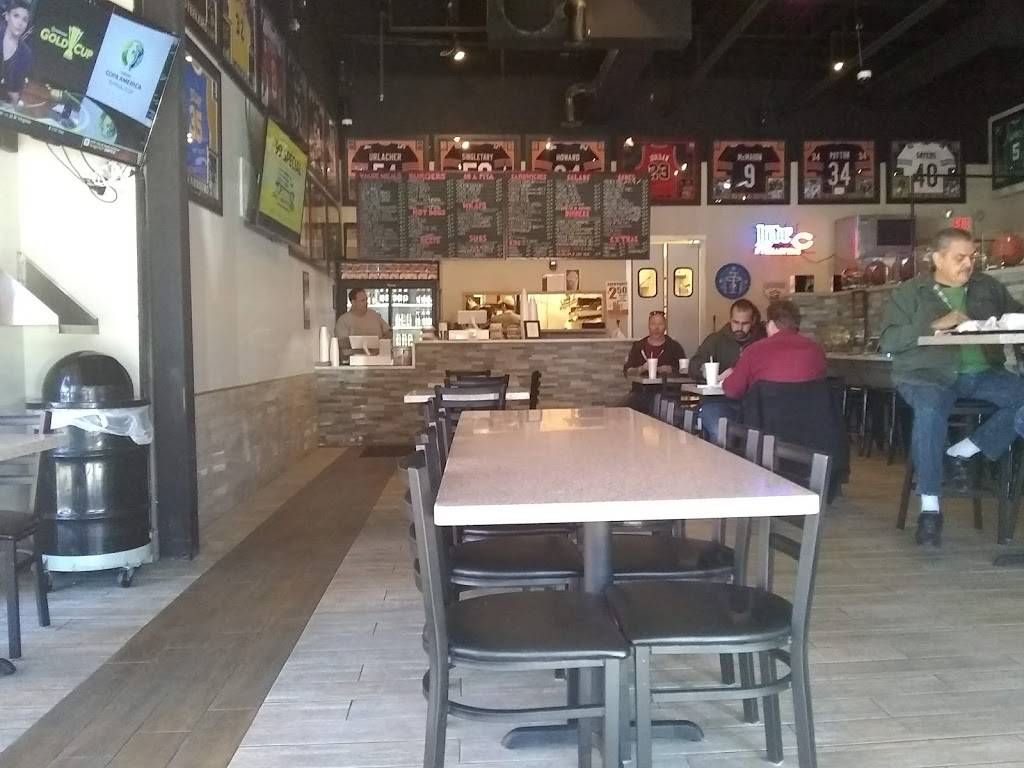 Wee-Dee’s | restaurant | 778 W Bartlett Rd, Bartlett, IL 60103, USA | 6308553830 OR +1 630-855-3830