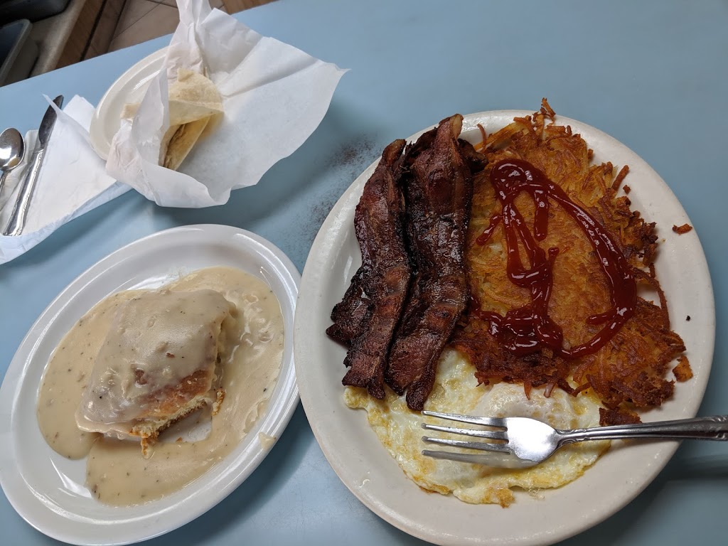 Joses Country Kitchen | restaurant | 81 Wellsona Rd, Paso Robles, CA 93446, USA | 8054672972 OR +1 805-467-2972