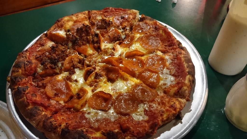 Pizza Factory | restaurant | 14088 E. Hwy 88, Lockeford, CA 95237, USA | 2097273707 OR +1 209-727-3707