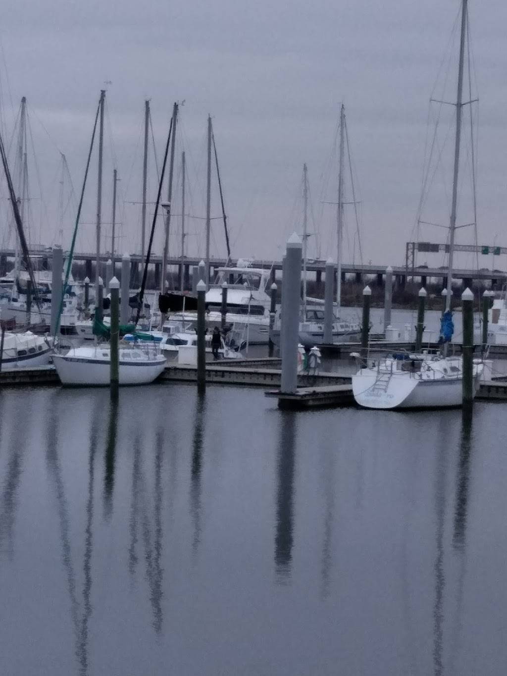 Whites Multicultural Center | restaurant | 307 N Erskine St, Angleton, TX 77515, USA | 9798644334 OR +1 979-864-4334