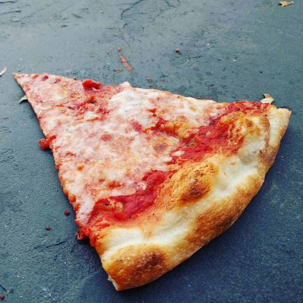 Luigis Pizza | meal takeaway | 686 5th Ave, Brooklyn, NY 11215, USA | 7184993857 OR +1 718-499-3857