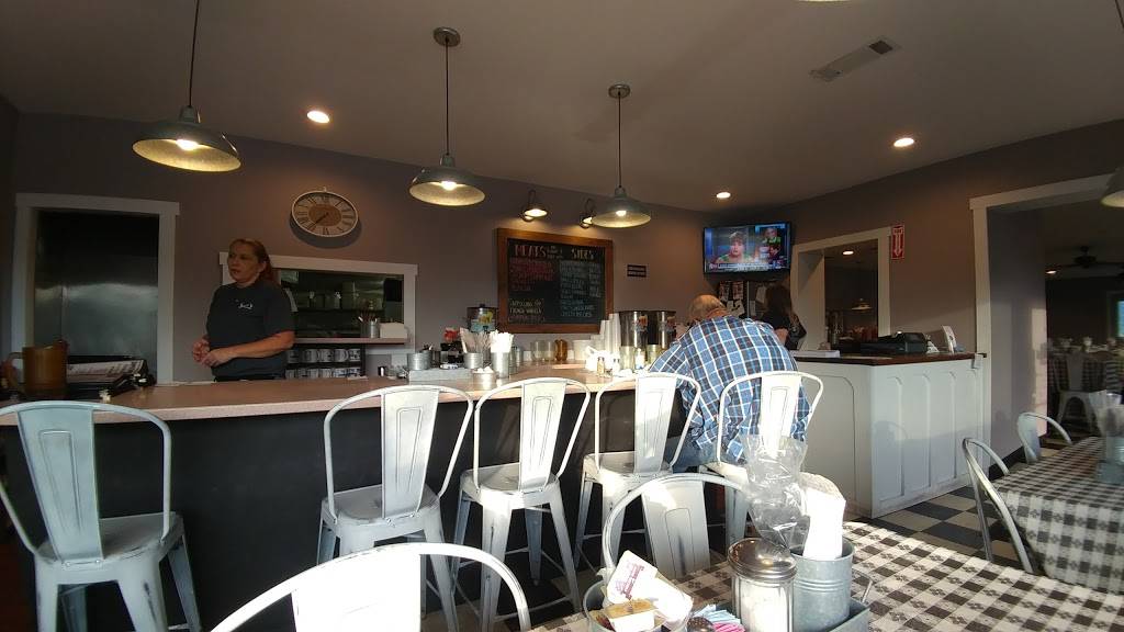 Lu Lus Cafe | restaurant | 204 S Main St, Estill Springs, TN 37330, USA | 9316493933 OR +1 931-649-3933