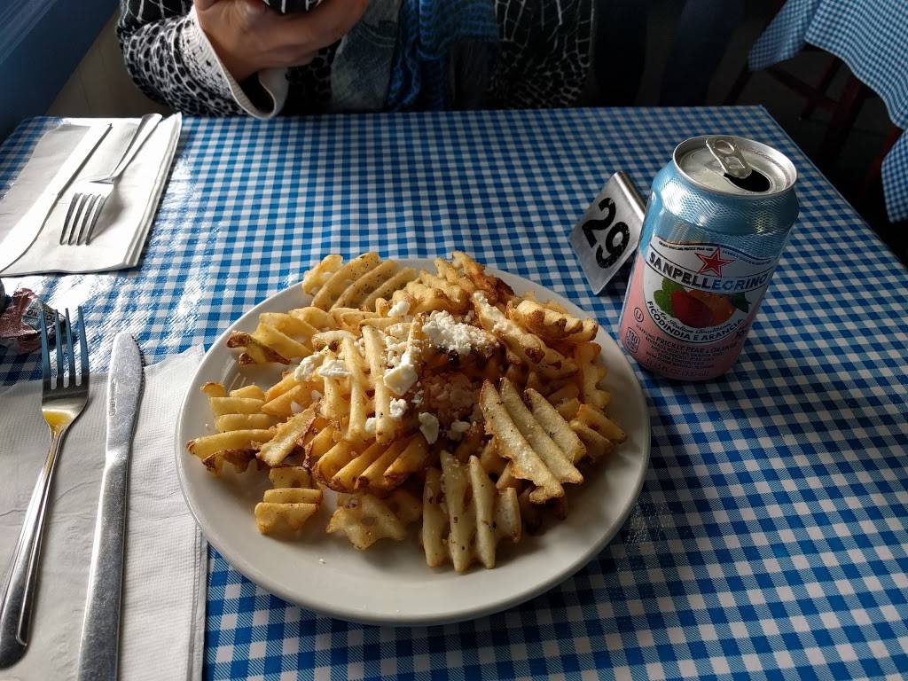 Nikos Gyros | restaurant | 2231 32nd Ave W, Seattle, WA 98199, USA | 2062854778 OR +1 206-285-4778