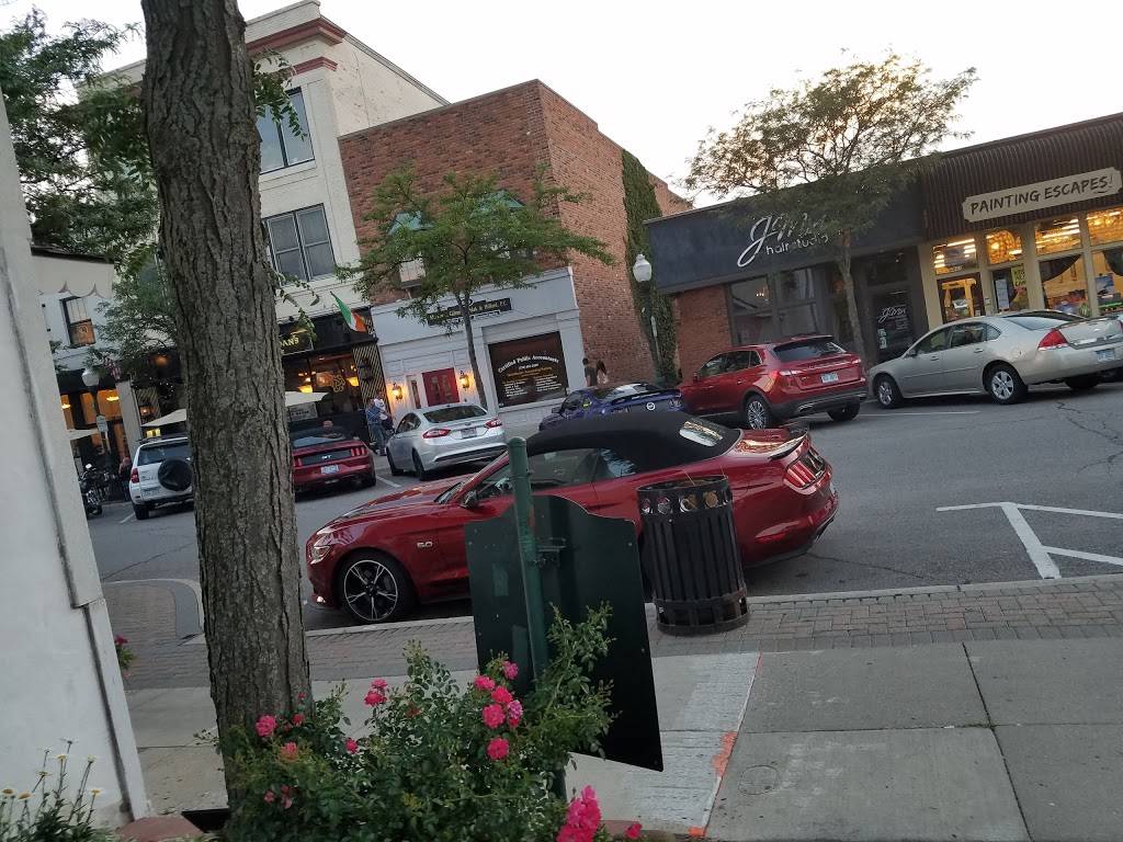 Penn Bar & Grill | restaurant | 820 Penniman Ave, Plymouth, MI 48170, USA | 7344533570 OR +1 734-453-3570