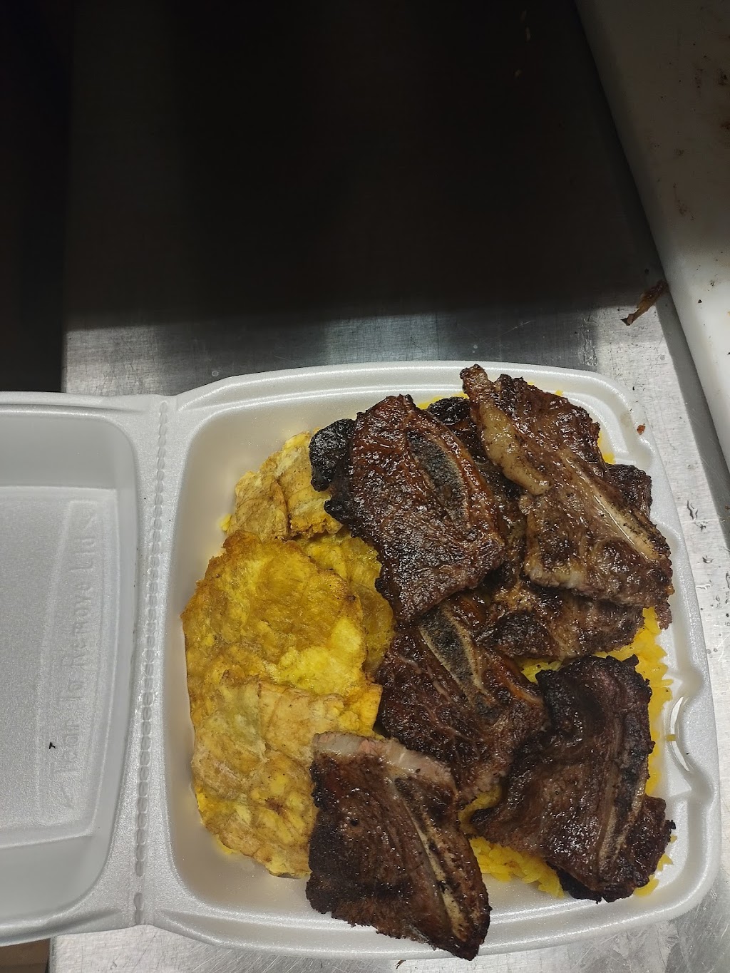 Brick City Bbq LLC. Churrasquiera | restaurant | 485 W Market St, Newark, NJ 07107, USA | 9734121888 OR +1 973-412-1888