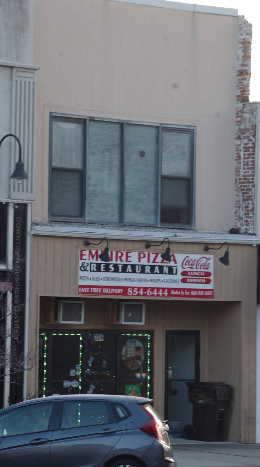 Empire Pizza | restaurant | 324 Main St, Middletown, CT 06457, USA | 8608546444 OR +1 860-854-6444