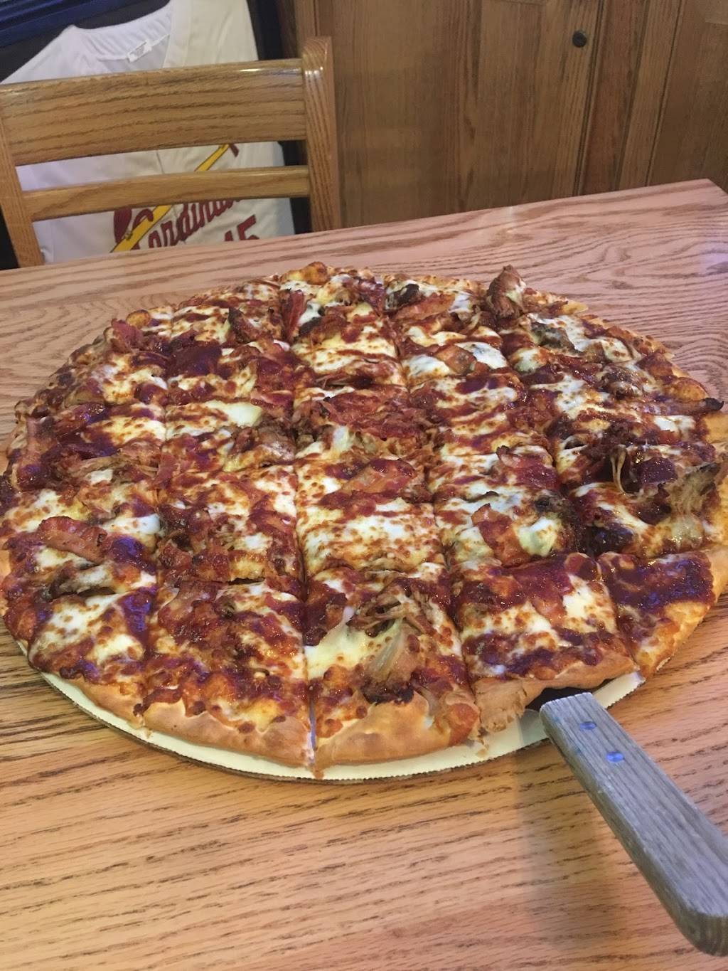 Rounders Too | restaurant | 12731 N Green River Rd, Evansville, IN 47725, USA | 8128677172 OR +1 812-867-7172