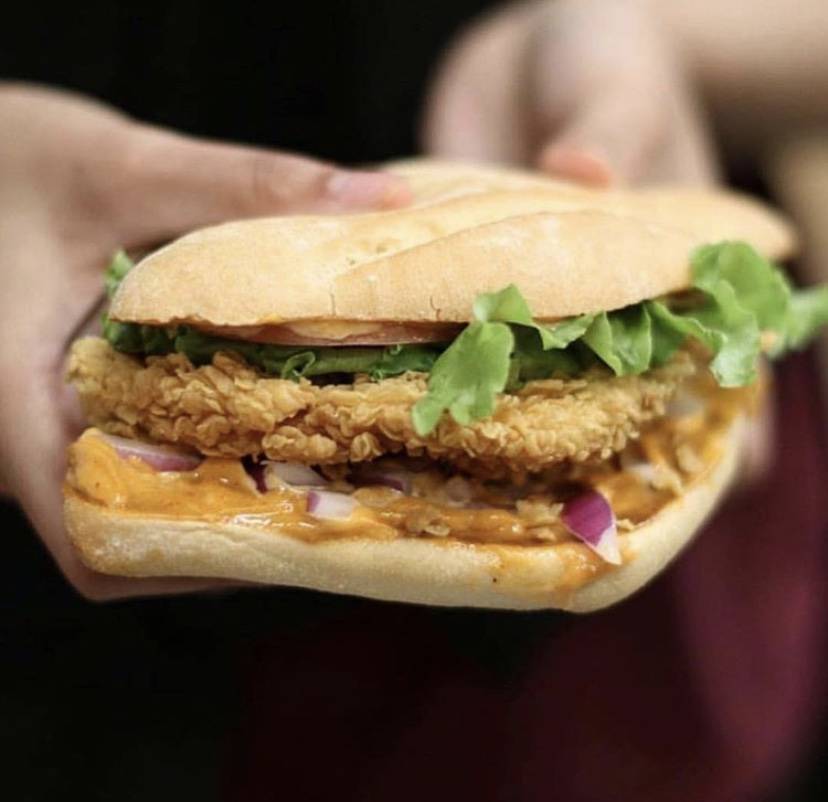 Chicken Kitchen | meal takeaway | 2086A Lawrence Ave E, Scarborough, ON M1R 2Z5, Canada | 4167528155 OR +1 416-752-8155