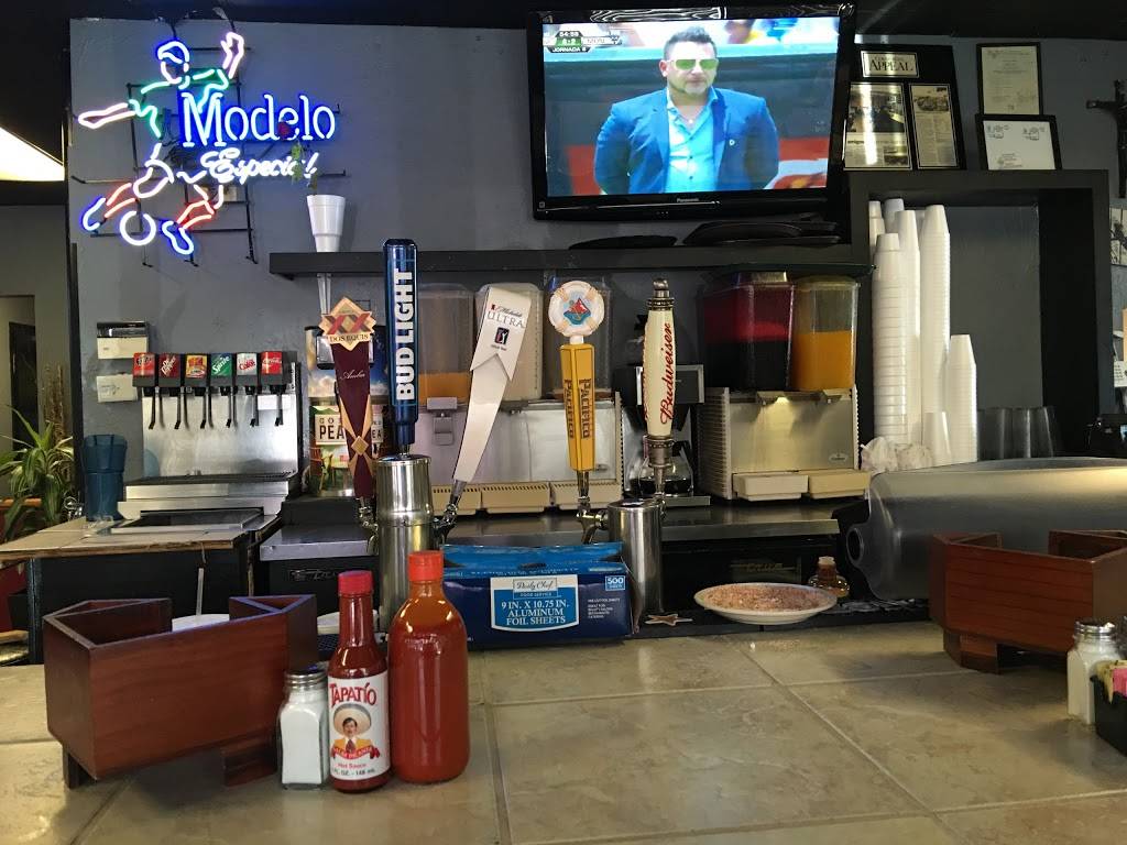 Los Comales Restaurant | restaurant | 4774 Summer Ave, Memphis, TN 38122, USA | 9016839530 OR +1 901-683-9530